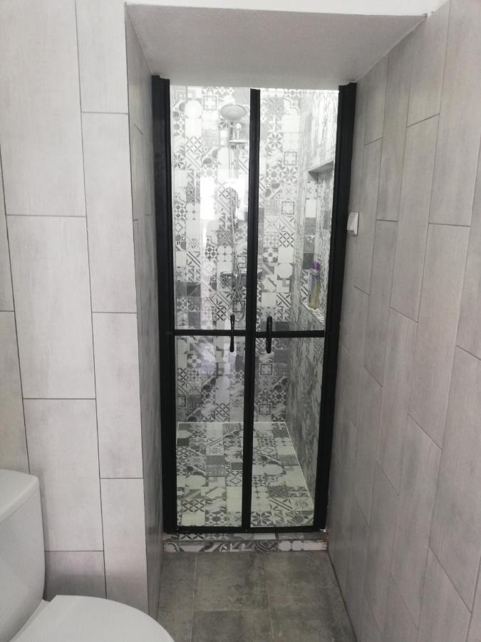 Apartament Brezoi Appartement Buitenkant foto